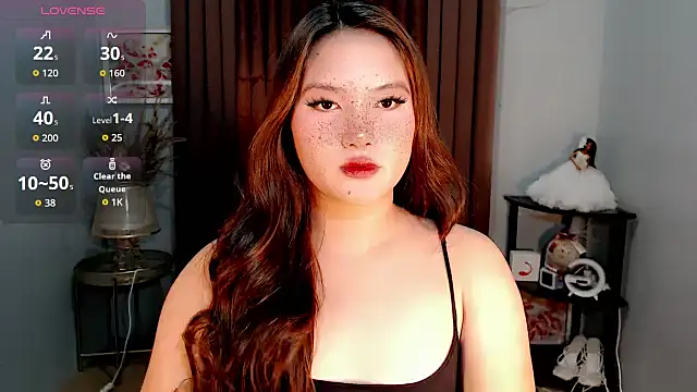donna leighTs online show from October 9, 2025, 2:50 pm