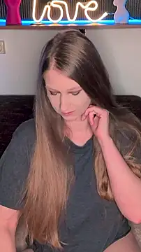 Snapshot of Milla4you_ chatting on January 18, 2026, 10:29 am Milla4you online show from January 18, 2026, 10:29 am