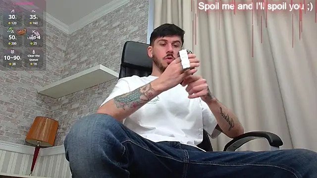 JonahShaw online show from November 4, 2025, 5:22 am