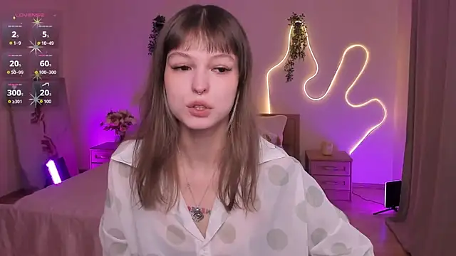 Lisa Blossom online show from March 23, 2026, 6:02 am