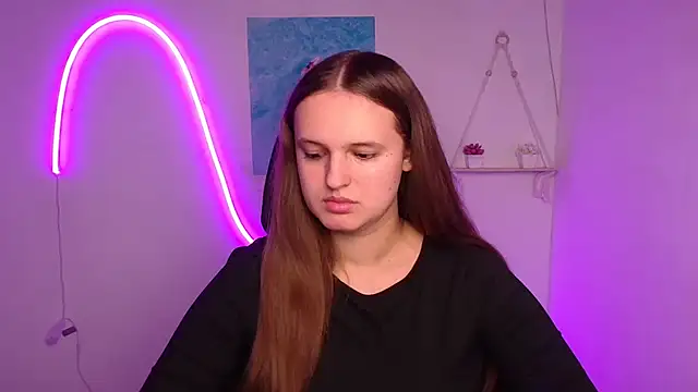 Aurora White online show from October 10, 2025, 12:17 pm