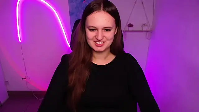 Aurora White online show from November 2, 2025, 6:29 am