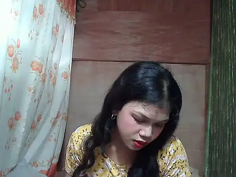 Snapshot of Sweetestsiner chatting on September 14, 2025, 7:42 am Sweetestsiner online show from September 14, 2025, 7:42 am