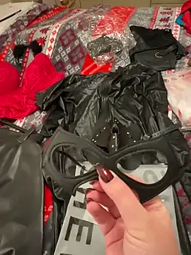 Lacey-BBW online show from October 27, 2025, 6:20 pm