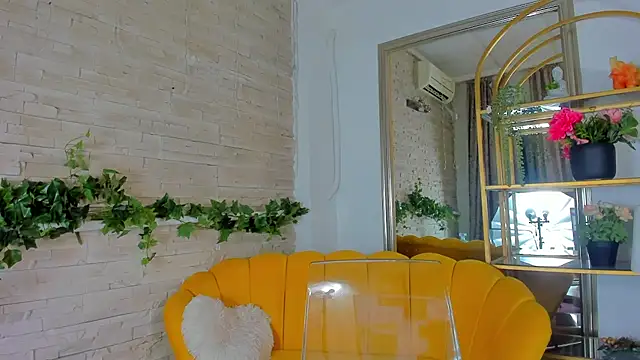 boobzilla  online show from January 8, 2026, 8:04 pm