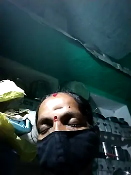 Sexi savita online show from November 4, 2025, 9:18 pm