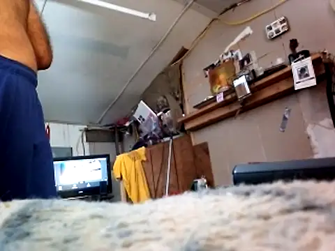 Southerngent1979 online show from October 25, 2025, 6:52 pm