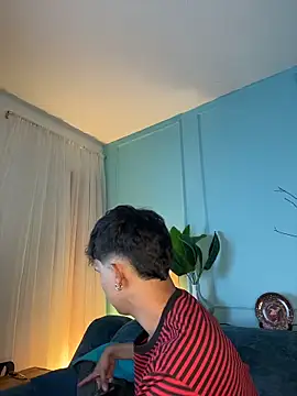 Leo Savage  online show from March 30, 2026, 3:52 am