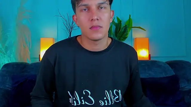 Leo Savage  online show from February 21, 2026, 3:41 am