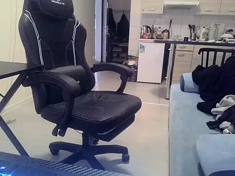 Wyrolowanyyy online show from December 20, 2025, 9:56 am