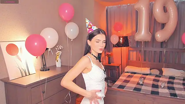 Snapshot of TeriRipka chatting on October 17, 2025, 7:11 am TeriRipka online show from October 17, 2025, 7:11 am