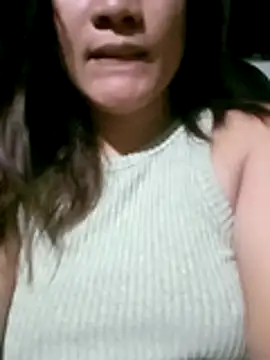 Snapshot of Dreamyeyes_08 chatting on October 12, 2025, 8:32 pm Dreamyeyes 08 online show from October 12, 2025, 8:32 pm