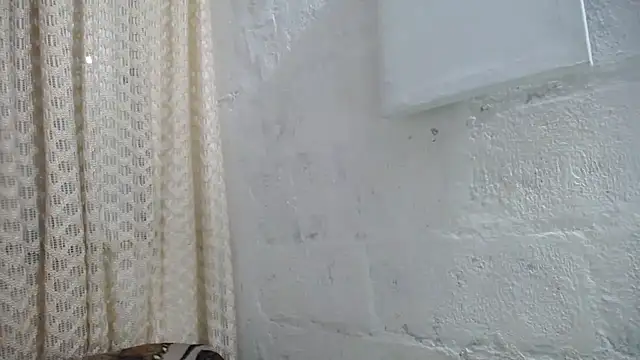 gabbyparker  online show from October 15, 2025, 9:50 am