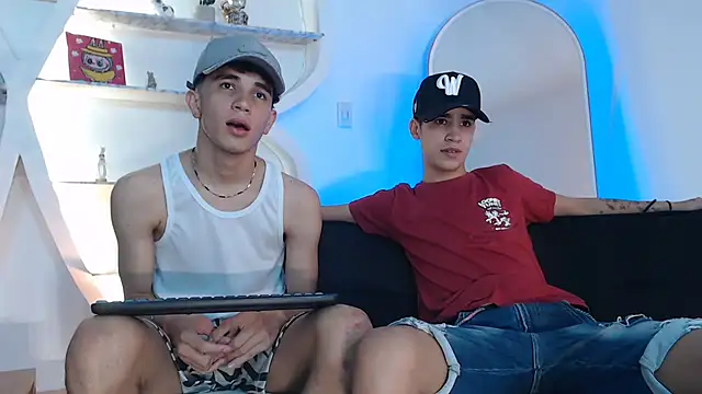 THREE GUYS HOT online show from September 12, 2025, 7:57 pm