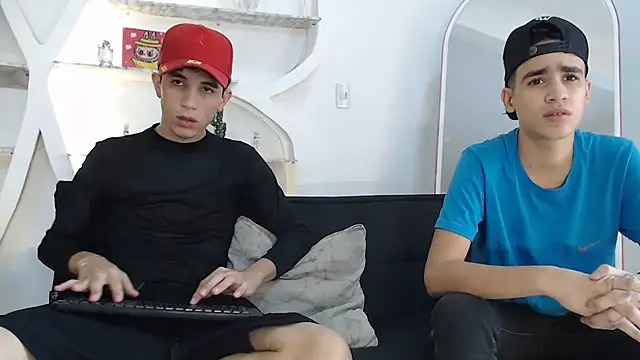 THREE GUYS HOT online show from October 13, 2025, 7:26 pm