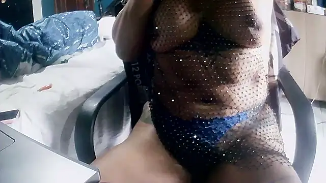 ju muniz01 online show from January 11, 2026, 12:56 pm