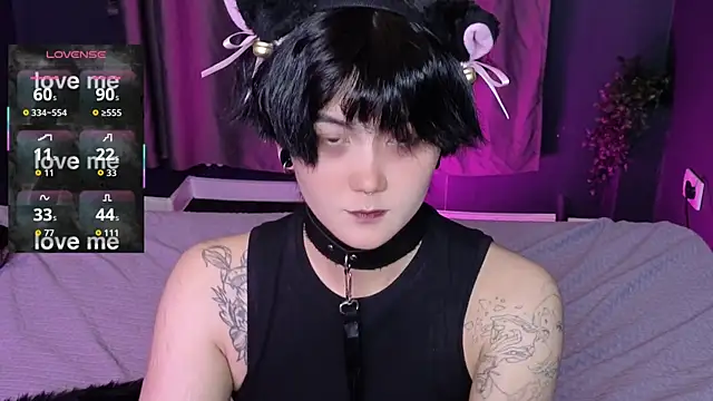 GothXRaven online show from October 22, 2025, 4:06 pm