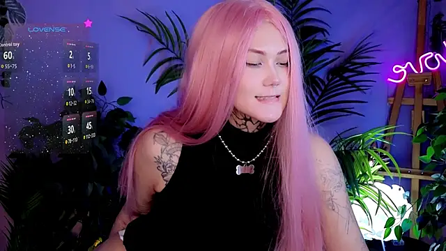 GothXRaven online show from December 5, 2025, 3:54 pm