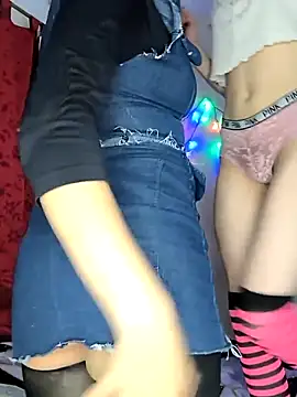 Snapshot of femdomroom chatting on November 26, 2025, 8:09 pm femdomroom online show from November 26, 2025, 8:09 pm