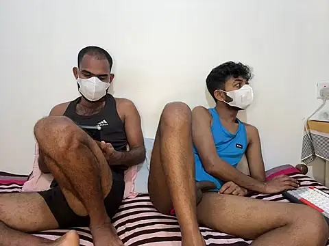 Snapshot of ShayanLK chatting on February 8, 2026, 7:06 am ShayanLK online show from February 8, 2026, 7:06 am