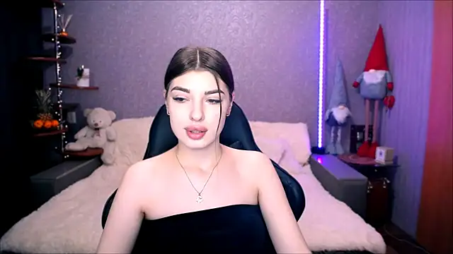 Dianaa Lee0 online show from December 17, 2025, 9:53 pm