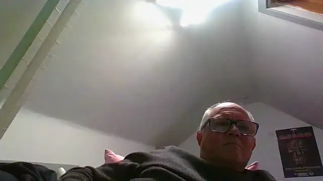 Snapshot of naughtygrandad1 chatting on September 29, 2025, 7:41 pm naughtygrandad1 online show from September 29, 2025, 7:41 pm