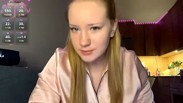 Snapshot of PandaFluff chatting on February 23, 2026, 5:35 pm PandaFluff online show from February 23, 2026, 5:35 pm