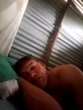 Snapshot of Franklin111230 chatting on October 18, 2025, 11:56 am Franklin111230 online show from October 18, 2025, 11:56 am