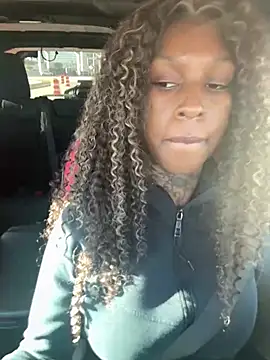 MistiSavannah online show from February 7, 2026, 3:09 pm