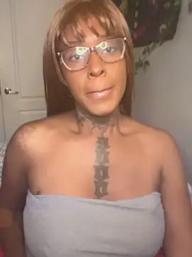 MistiSavannah online show from November 14, 2025, 1:31 am