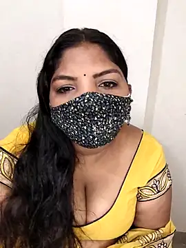 Snapshot of Komal-stream chatting on September 11, 2025, 1:49 am Komal-stream online show from September 11, 2025, 1:49 am