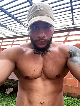 Snapshot of Andrew_Johnnson chatting on October 6, 2025, 2:18 pm Andrew Johnnson online show from October 6, 2025, 2:18 pm