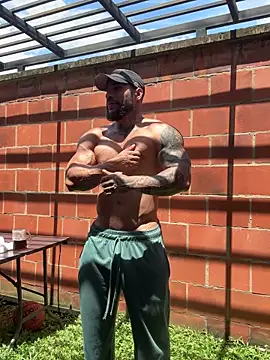 Snapshot of Andrew_Johnnson chatting on October 13, 2025, 3:57 pm Andrew Johnnson online show from October 13, 2025, 3:57 pm