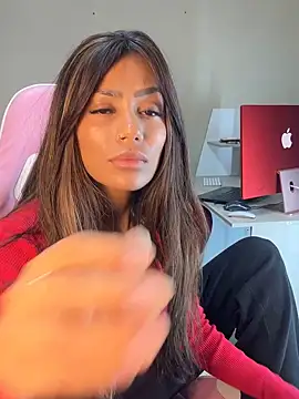 Sarajames online show from November 12, 2025, 3:27 pm