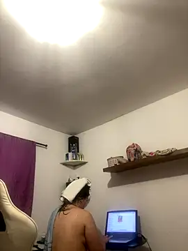 emma hot2006 online show from September 10, 2025, 4:28 pm