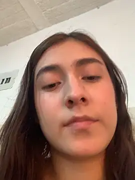 miaftmax online show from October 18, 2025, 4:20 pm