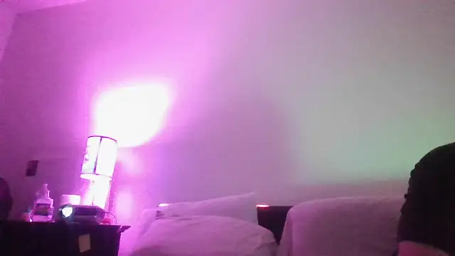 AustinandTaraHtx online show from October 1, 2025, 10:41 am