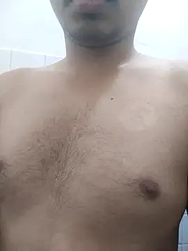 COme8989 online show from February 12, 2026, 10:15 am