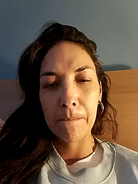 Alfonsina  online show from March 1, 2026, 11:16 pm