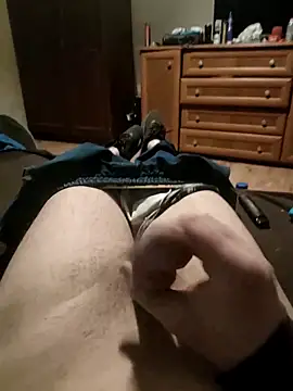 Snapshot of kutas232 chatting on February 3, 2026, 8:14 pm kutas232 online show from February 3, 2026, 8:14 pm