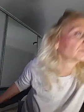 merlyn4 online show from January 9, 2026, 10:44 am