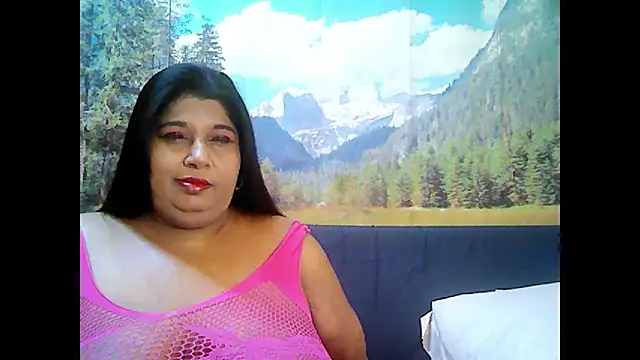 Snapshot of indianhoney694u chatting on September 23, 2025, 5:03 am indianhoney694u online show from September 23, 2025, 5:03 am