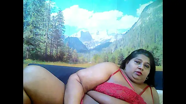 Snapshot of indianhoney694u chatting on October 9, 2025, 6:30 pm indianhoney694u online show from October 9, 2025, 6:30 pm