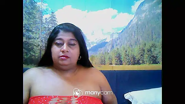 Snapshot of indianhoney694u chatting on March 12, 2025, 5:02 am indianhoney694u online show from March 12, 2025, 5:02 am
