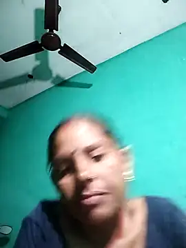 Suhana pandit online show from September 20, 2025, 9:42 pm