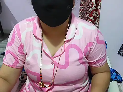 jannu6482 online show from October 27, 2025, 2:29 pm