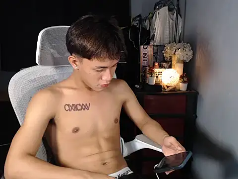 naughtyboyloy 0 online show from February 21, 2026, 5:26 pm