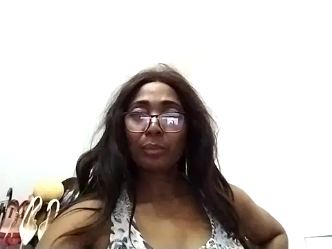 Snapshot of teasernubian chatting on June 14, 2026, 6:20 pm teasernubian online show from June 14, 2026, 6:20 pm