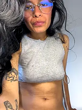 Melissa coch online show from October 12, 2025, 3:24 pm