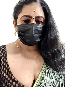 Snapshot of Sweetie_swetha37 chatting on March 11, 2026, 2:44 pm Sweetie swetha37 online show from March 11, 2026, 2:44 pm